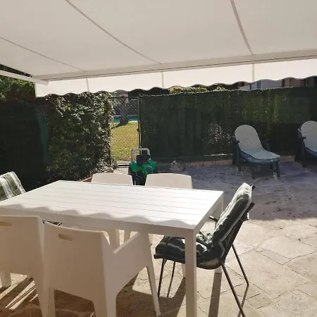 Chalet En El Puerto Deportivo De Pedras Negras Holiday home Meis