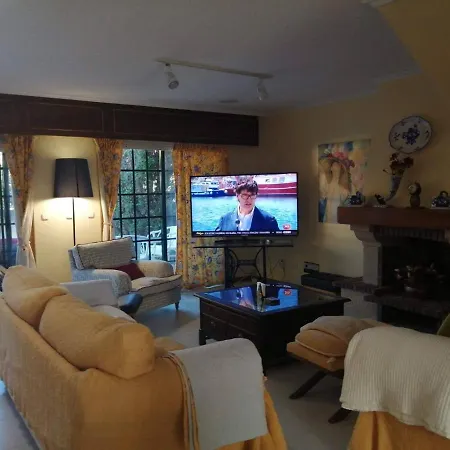 Chalet En El Puerto Deportivo De Pedras Negras Holiday home *